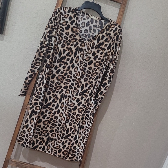 Olivia Rae Other - NWOT Leopard sleep dress long sleeves.